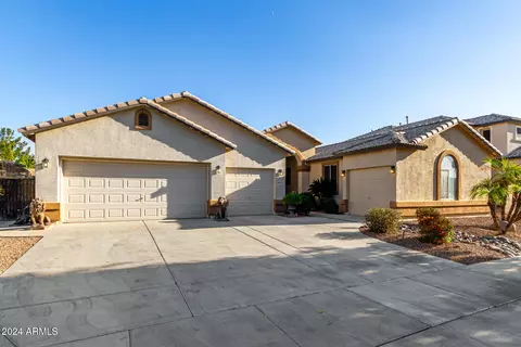 11957 N 140th Ln, Surprise, AZ 85379