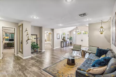 8019 N 7th Ave, Phoenix, AZ 85021 photo 8