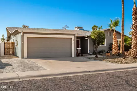 3001 E Windrose Dr, Phoenix, AZ 85032 photo 4