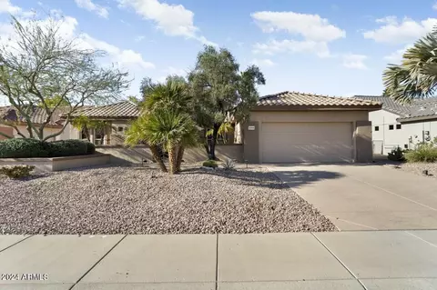 20448 N Palm Canyon Dr, Surprise, AZ 85374