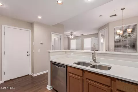 1886 E Don Carlos Ave #129, Tempe, AZ 85281 photo 17