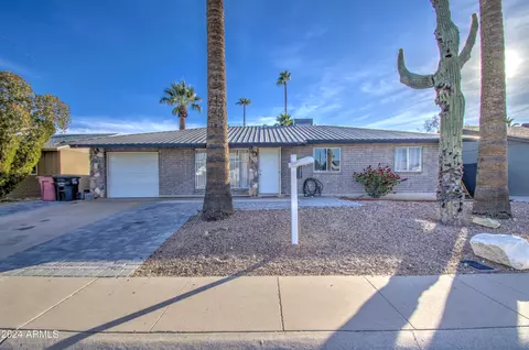 7813 E Cypress St, Scottsdale, AZ 85257