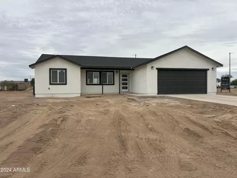 3705 N Hohokam Dr, Eloy, AZ 85131