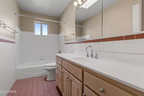 Bath - 8119 E Desert Trl, Mesa, AZ 85208 photo 2 of 2