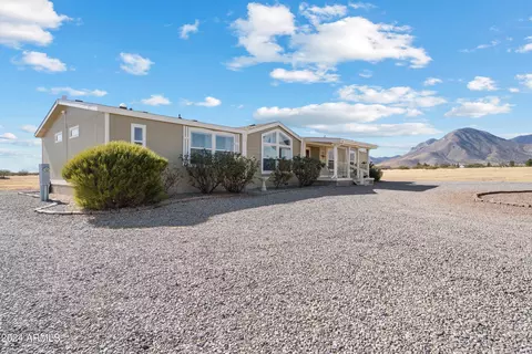 8246 E Chukar Valley Dr, Hereford, AZ 85615