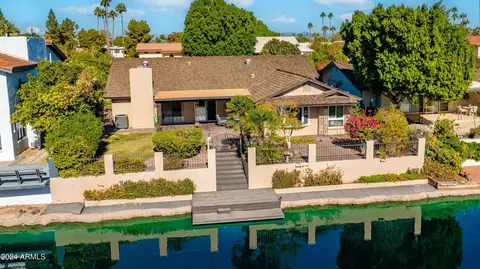 1405 E Whalers Way, Tempe, AZ 85283