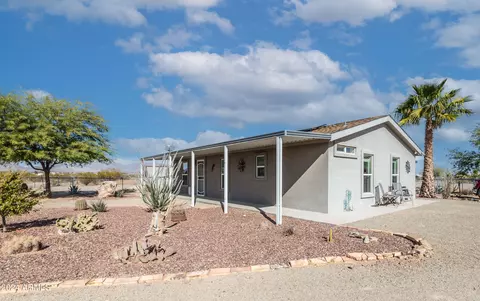 39423 North Ave, Salome, AZ 85348