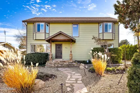 631 W Rosser St, Prescott, AZ 86301