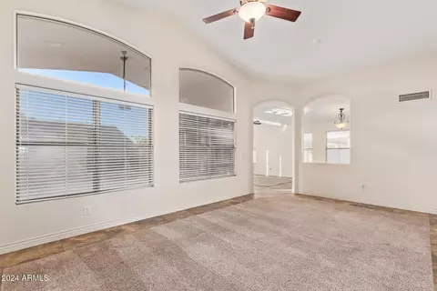 2023 E Willow Wick Rd, Gilbert, AZ 85296 photo 17