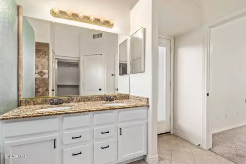 2023 E Willow Wick Rd, Gilbert, AZ 85296 photo 22