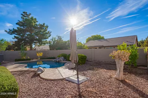 2023 E Willow Wick Rd, Gilbert, AZ 85296 photo 9