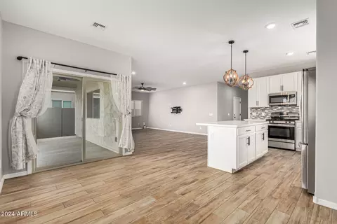 7368 N 128th Ave, Glendale, AZ 85307 photo 3