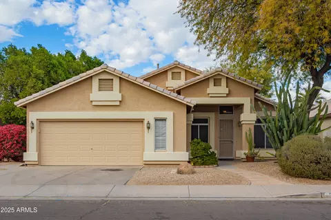 4850 W Erie St, Chandler, AZ 85226