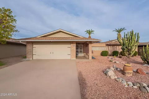 10502 W Ridgeview Rd, Sun City, AZ 85351