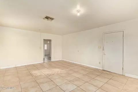 576 N Pasadena --, Mesa, AZ 85201 photo 7