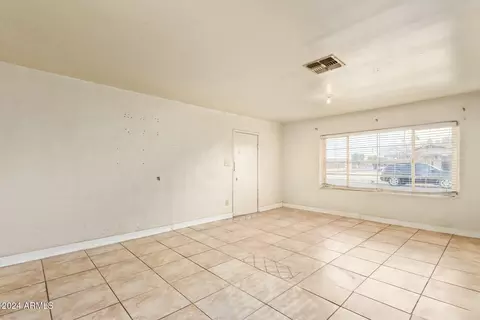 576 N Pasadena --, Mesa, AZ 85201 photo 8