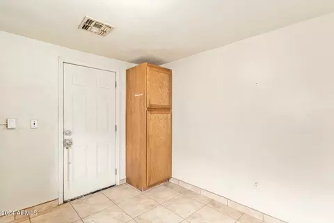 576 N Pasadena --, Mesa, AZ 85201 photo 14