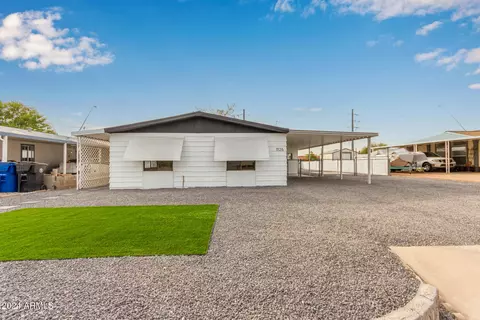 1126 S 76th Pl, Mesa, AZ 85208