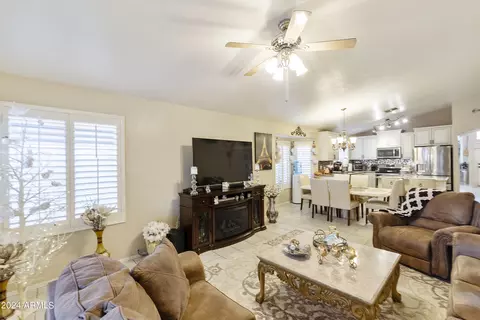 2227 E Morrow Dr, Phoenix, AZ 85024 photo 14