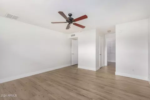 1233 E Campus Dr, Tempe, AZ 85282 photo 15
