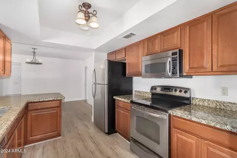 1233 E Campus Dr, Tempe, AZ 85282 photo 11