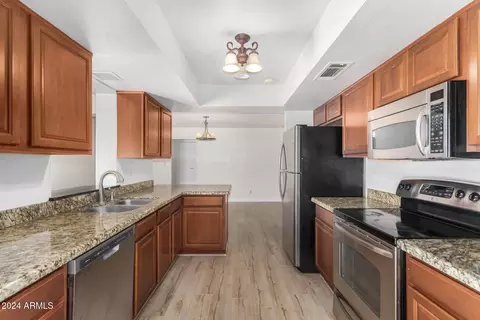 1233 E Campus Dr, Tempe, AZ 85282 photo 10