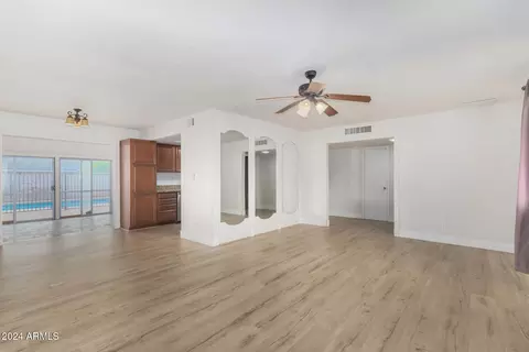 1233 E Campus Dr, Tempe, AZ 85282 photo 5