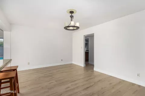 1233 E Campus Dr, Tempe, AZ 85282 photo 7