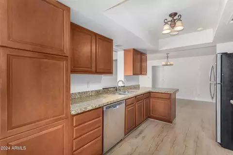 1233 E Campus Dr, Tempe, AZ 85282 photo 12