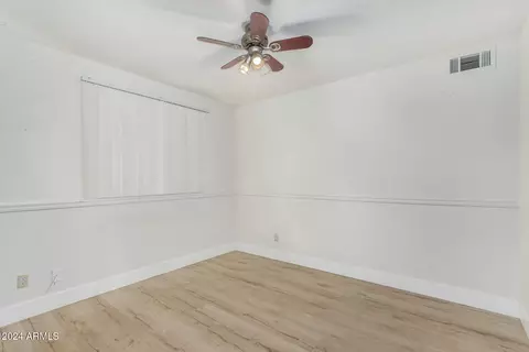 1233 E Campus Dr, Tempe, AZ 85282 photo 21