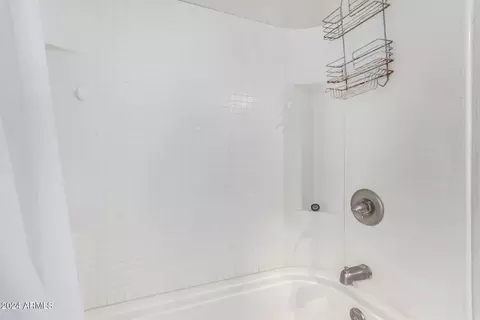 1233 E Campus Dr, Tempe, AZ 85282 photo 29