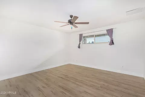 1233 E Campus Dr, Tempe, AZ 85282 photo 14