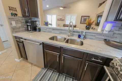 1688 E Cheyenne St, Gilbert, AZ 85296 photo 18