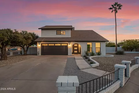 5019 W Augusta Cir, Glendale, AZ 85308