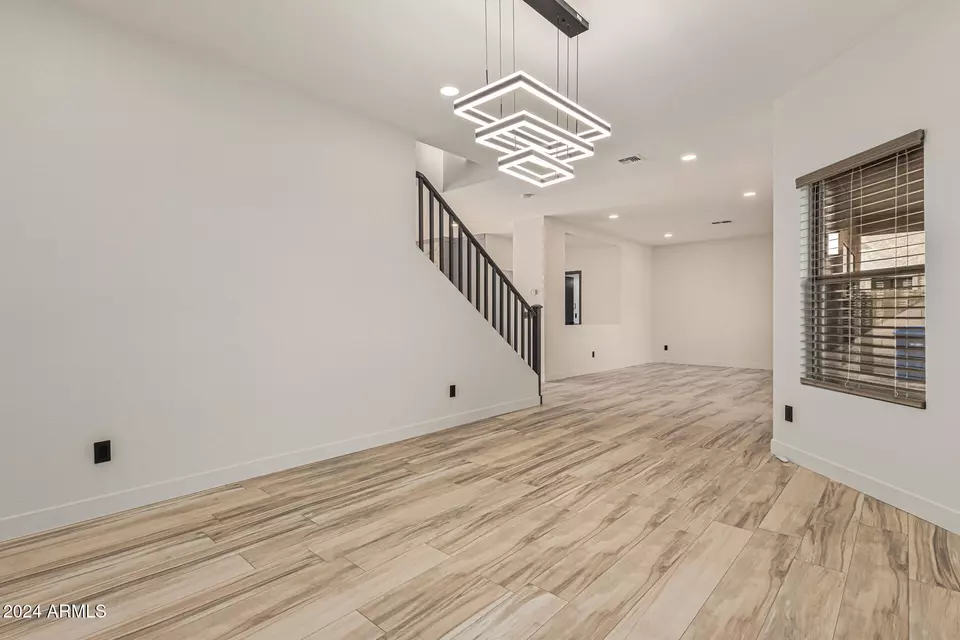  15031 W Windrose Dr, Surprise, AZ 85379 photo 9