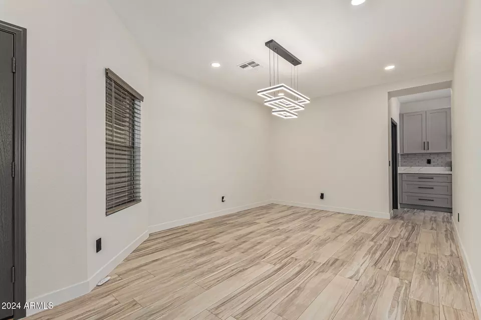  15031 W Windrose Dr, Surprise, AZ 85379 photo 8
