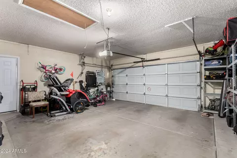 937 E Knight Ln, Tempe, AZ 85284 photo 33