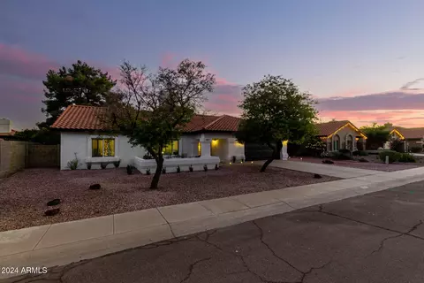 937 E Knight Ln, Tempe, AZ 85284 photo 4