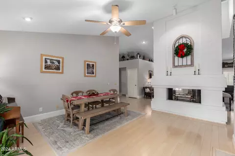 937 E Knight Ln, Tempe, AZ 85284 photo 13