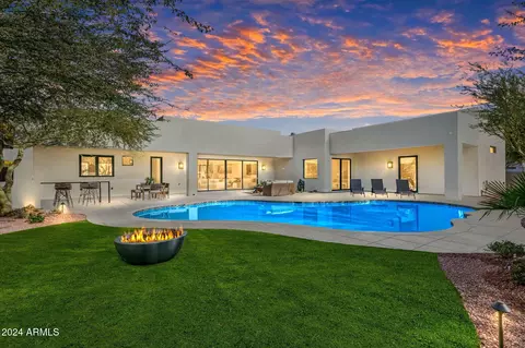 6715 E Beryl Ave, Paradise Valley, AZ 85253