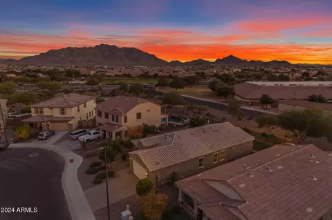 2327 E Runaway Bay Pl, Gilbert, AZ 85298 photo 7