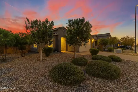 2327 E Runaway Bay Pl, Gilbert, AZ 85298 photo 2