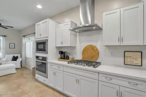 2327 E Runaway Bay Pl, Gilbert, AZ 85298 photo 12