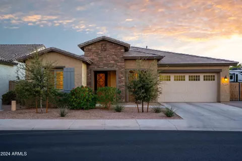 7737 W Fargo Ln, Peoria, AZ 85382