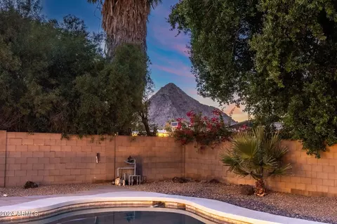 2524 E Christy Dr, Phoenix, AZ 85028 photo 3