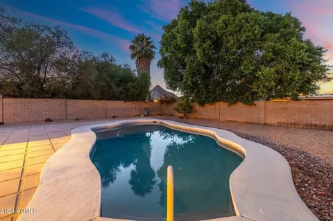 2524 E Christy Dr, Phoenix, AZ 85028 photo 27