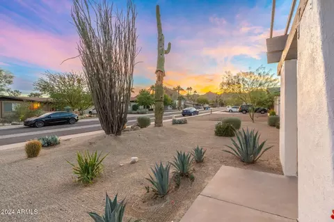 2524 E Christy Dr, Phoenix, AZ 85028 photo 41
