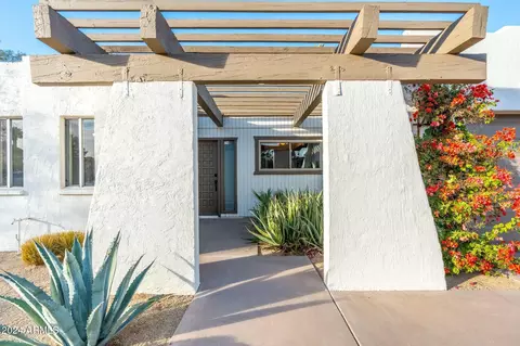 2524 E Christy Dr, Phoenix, AZ 85028 photo 5