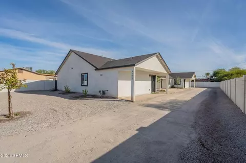 4615 S 4th St, Phoenix, AZ 85040