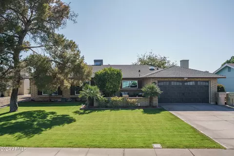 5213 W Sweetwater Ave, Glendale, AZ 85304